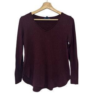 Apt. 9 Burgundy V-Neck Long Sleeve T-Shirt Small Tee Wine casual athleisure Red